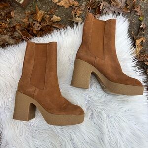 Chinese Laundry Brown Suede Platform Ankle Boots Size 7.5